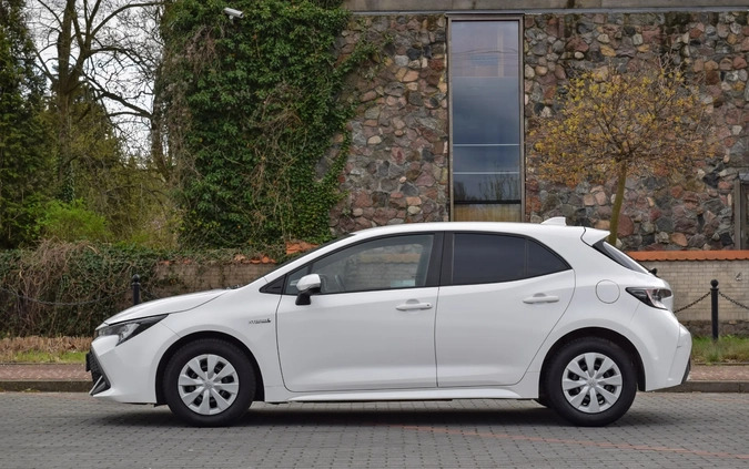 Toyota Corolla cena 63900 przebieg: 230000, rok produkcji 2019 z Boguchwała małe 529